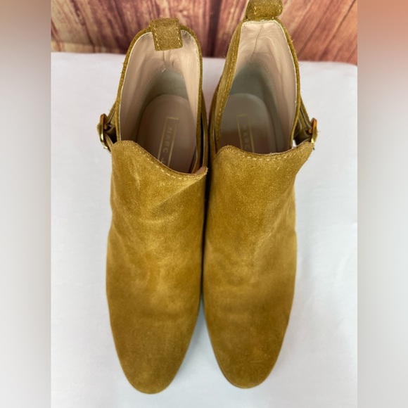 Marc Jacobs ginger tan suede interlock booties women’s size 8.5 brand size 38.5 - Picture 4 of 17